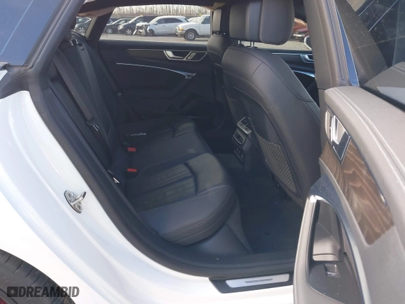 2019 Audi A7 Premium Plus with VIN WAUU2AF27KN116258, listed as a IAAI auction lot 41884777 with 56,871 mi miles. Bid and sale history available at carsss.com. Image 8.