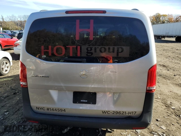 2018 Mercedes-Benz Metris Cargo with VIN WD3PG2EAXJ3419023, listed as a Copart auction lot 72775563 with 37,591 mi miles and . Bid and sale history available at carsss.com. Image 6.