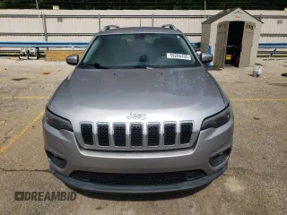 2019 Jeep Cherokee Latitude с VIN 1C4PJLCBXKD205797, выставлен на аукционе Copart как лот 59286495 с пробегом 63 705 миль миль и Списание • Salvage title. История ставок и продаж доступна на DreamBid. Изображение 5.