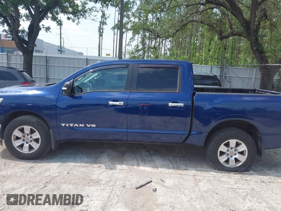 2018 Nissan Titan SV z VIN 1N6AA1E61JN500822, wystawiony jako IAAI lot #42339293 z przebiegiem 152 573 mil mil oraz . Historia ofert i sprzedaży dostępna na DreamBid. Obrazek 14.