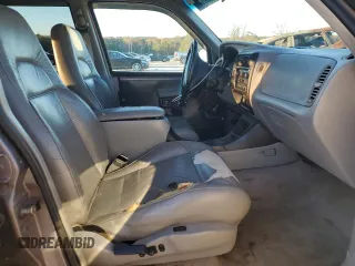 1997 Ford Explorer XL with VIN 1FMDU34XXVUC61582, listed as a Copart auction lot 81957344 with 153,852 mi miles and Salvage title. Bid and sale history available at DreamBid. Image 7.