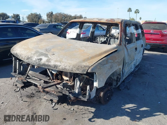 2001 Chevrolet Suburban LS with VIN 1GNEC16T61J217205, listed as a IAAI auction lot 41403486 with 1 mi miles. Bid and sale history available at carsss.com. Image 2.