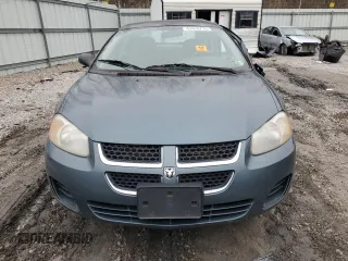 2005 Dodge Stratus SXT z VIN 1B3EL46R95N644182, wystawiony jako Copart lot #42978775 z przebiegiem 104 663 mil mil oraz Szkoda całkowita • Salvage title. Historia ofert i sprzedaży dostępna na DreamBid. Obrazek 5.