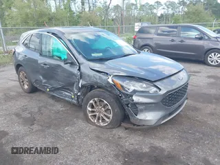 2022 Ford Escape SE z VIN 1FMCU0G61NUA48338, wystawiony jako IAAI lot #41941777 z przebiegiem 67 610 mil mil oraz . Historia ofert i sprzedaży dostępna na DreamBid. Obrazek 1.