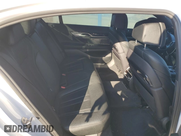 2019 BMW 7 Series 740i с VIN WBA7E2C51KB218262, выставлен на аукционе Copart как лот 52755095 с пробегом 55 082 миль миль и Списание • Salvage title. История ставок и продаж доступна на DreamBid. Изображение 10.