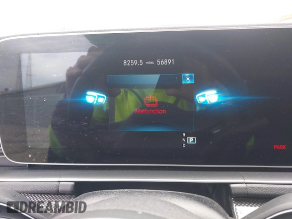 2021 Mercedes-Benz GLE 53 AMG z VIN 4JGFD6BB8MA387599, wystawiony jako IAAI lot #42099507 z przebiegiem 56 891 mil mil oraz . Historia ofert i sprzedaży dostępna na DreamBid. Obrazek 7.
