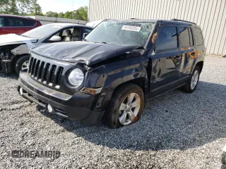 2016 Jeep Patriot Latitude z VIN 1C4NJPFA8GD812287, wystawiony jako Copart lot #54760255 z przebiegiem 119 684 mil mil oraz Szkoda całkowita • Salvage title. Historia ofert i sprzedaży dostępna na DreamBid. Obrazek 1.
