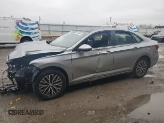 2019 Volkswagen Jetta S z VIN 3VWCB7BU5KM267664, wystawiony jako Copart lot #51585645 z przebiegiem Nie podano mil oraz Szkoda całkowita • Salvage title. Historia ofert i sprzedaży dostępna na DreamBid. Obrazek 1.