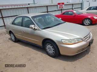 2001 Honda Accord LX z VIN JHMCG56401C016729, wystawiony jako IAAI lot #42320370 z przebiegiem 111 397 mil mil oraz . Historia ofert i sprzedaży dostępna na DreamBid. Obrazek 1.