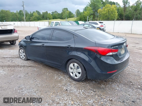 2016 Hyundai Elantra SE z VIN 5NPDH4AE6GH712831, wystawiony jako IAAI lot #40330106 z przebiegiem 186 539 mil mil oraz . Historia ofert i sprzedaży dostępna na DreamBid. Obrazek 3.