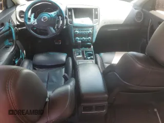 2011 Nissan Maxima SV z VIN 1N4AA5AP9BC863977, wystawiony jako Copart lot #59791995 z przebiegiem 82 138 mil mil oraz Szkoda całkowita • Salvage title. Historia ofert i sprzedaży dostępna na DreamBid. Obrazek 8.