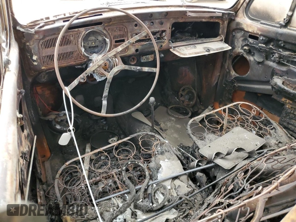 1972 Volkswagen Beetle with VIN 1122796503, listed as a Copart auction lot 47166415 with Not Provided miles and Clean Title. Bid and sale history available at DreamBid. Image 8.