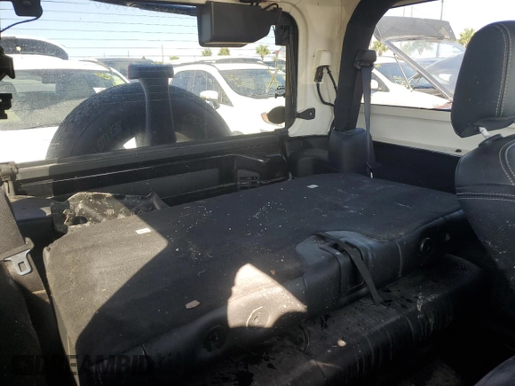 2014 Jeep Wrangler Sahara with VIN 1C4AJWBG3EL258582, listed as a Copart auction lot 74921604 with 17,777 mi miles and Non Repairable. Bid and sale history available at DreamBid. Image 11.