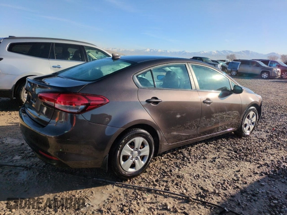 2017 Kia Forte LX with VIN 3KPFK4A75HE109290, listed as a Copart auction lot 47698625 with 87,746 mi miles and Salvage Title. Bid and sale history available at carsss.com. Image 3.