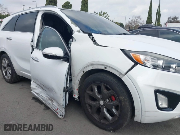 2016 Kia Sorento SX with VIN 5XYPK4A52GG071148, listed as a IAAI auction lot 41543872 with 115,105 mi miles. Bid and sale history available at carsss.com. Image 6.