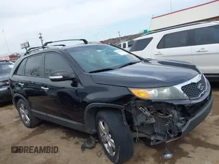 2012 Kia Sorento EX with VIN 5XYKU4A2XCG284563, listed as a IAAI auction lot 41753526 with 206,900 mi miles. Bid and sale history available at carsss.com. Image 13.
