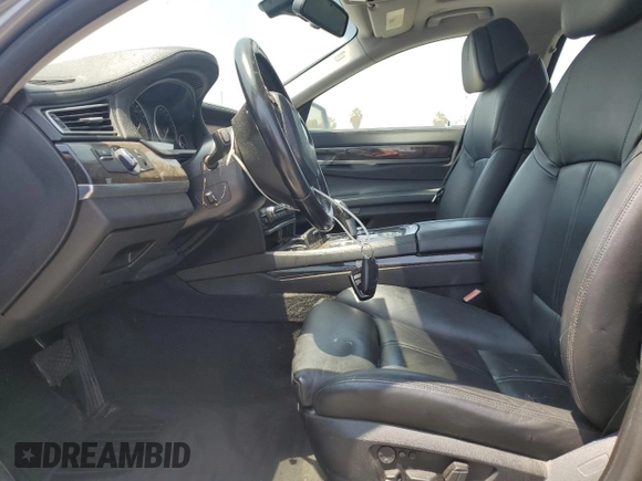 2012 BMW 7 Series 750Li с VIN WBAKB8C52CC963703, выставлен на аукционе Copart как лот 62547045 с пробегом 132 028 миль миль и Чистый • Clean title. История ставок и продаж доступна на DreamBid. Изображение 7.