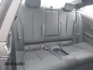 2015 BMW 4 Series 435i с VIN WBA3R1C56FK194883, выставлен на аукционе IAAI как лот 42483038 с пробегом 73 742 миль миль и . История ставок и продаж доступна на DreamBid. Изображение 8.