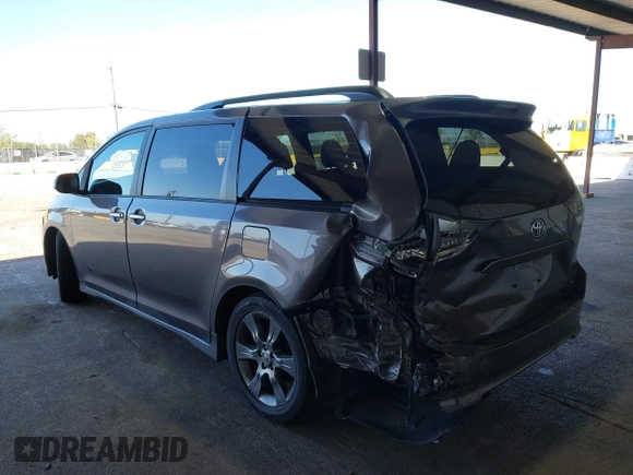 2015 Toyota Sienna SE with VIN 5TDXK3DC1FS667924, listed as a IAAI auction lot 42062805 with 123,504 mi miles. Bid and sale history available at carsss.com. Image 6.