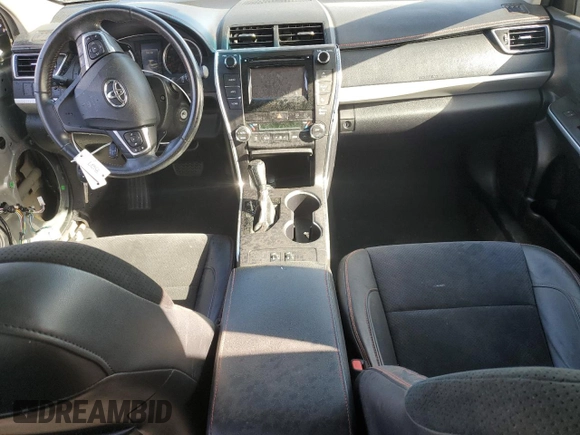 2015 Toyota Camry XLE with VIN 4T1BF1FK2FU049011, listed as a Copart auction lot 44153825 with 97,199 mi miles and Salvage Title. Bid and sale history available at carsss.com. Image 8.