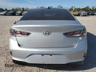 2018 Hyundai Sonata Hybrid Limited with VIN KMHE34L37JA082830, listed as a Copart auction lot 82709864 with 117,884 mi miles and Salvage Title. Bid and sale history available at carsss.com. Image 6.