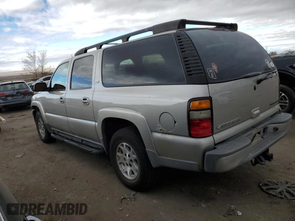 2005 Chevrolet Suburban LS with VIN 3GNFK16Z25G162903, listed as a Copart auction lot 82520714 with 304,013 mi miles and Clean Title. Bid and sale history available at carsss.com. Image 2.