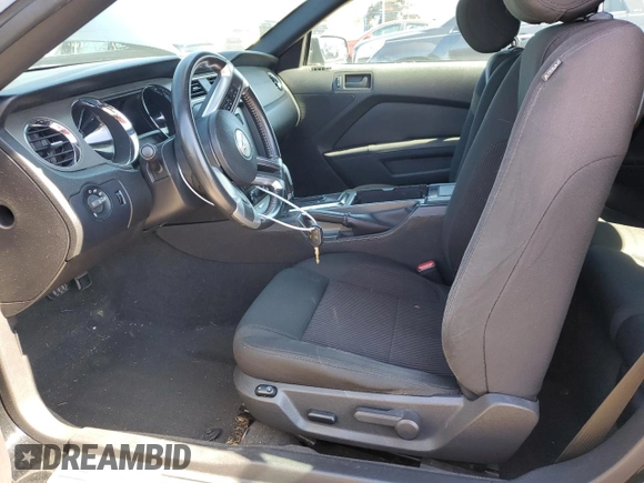 2014 Ford Mustang V6 with VIN 1ZVBP8EM6E5261560, listed as a Copart auction lot 50391185 with 60,700 mi miles and Salvage Title. Bid and sale history available at carsss.com. Image 7.
