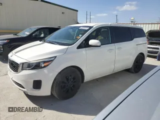 2017 Kia Sedona LX with VIN KNDMB5C18H6225529, listed as a Copart auction lot 49900075 with 272,725 mi miles and Salvage Title. Bid and sale history available at carsss.com. Image 1.