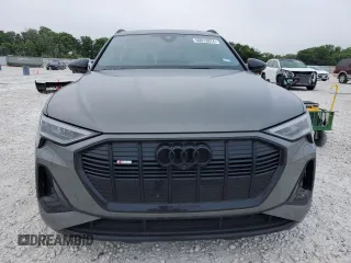 2023 Audi e-tron Chronos with VIN WA1VABGEXPB011919, listed as a Copart auction lot 50813874 with 23,492 mi miles and . Bid and sale history available at DreamBid. Image 5.