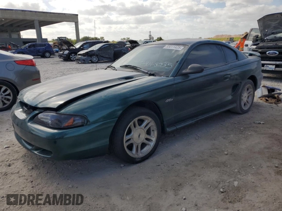 1998 Ford Mustang GT z VIN 1FAFP42X0WF255816, wystawiony jako Copart lot #55011425 z przebiegiem 144 397 mil mil oraz Czysty tytuł • Clean title. Historia ofert i sprzedaży dostępna na DreamBid. Obrazek 1.