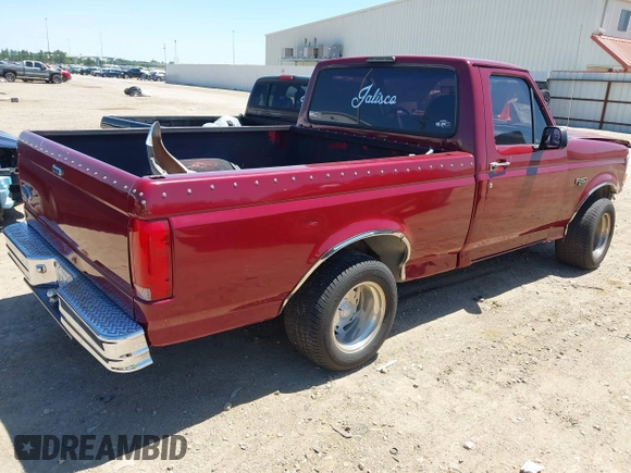 1995 Ford F-150 with VIN 1FTDF15Y1SLA07738, listed as a IAAI auction lot 41972210 with 159,406 mi miles. Bid and sale history available at carsss.com. Image 4.