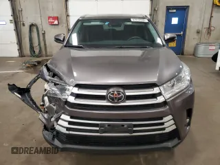 2019 Toyota Highlander SE with VIN 5TDJZRFH0KS598991, listed as a Copart auction lot 62814595 with 87,724 mi miles and Salvage title. Bid and sale history available at DreamBid. Image 5.