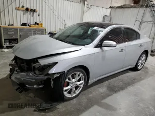 2013 Nissan Maxima SV with VIN 1N4AA5AP0DC818025, listed as a Copart auction lot 49930225 with 189,371 mi miles and Salvage Title. Bid and sale history available at DreamBid. Image 1.