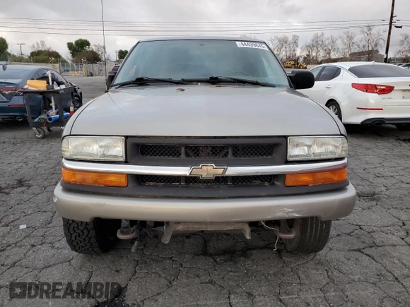 2004 Chevrolet Blazer LS z VIN 1GNDT13X34K148670, wystawiony jako Copart lot #44439845 z przebiegiem 196 344 mil mil oraz Czysty tytuł • Clean title. Historia ofert i sprzedaży dostępna na DreamBid. Obrazek 5.