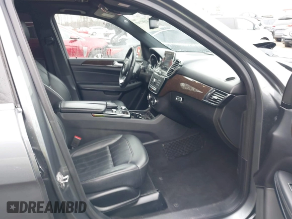 2018 Mercedes-Benz GLE 350 with VIN 4JGDA5HB3JB064259, listed as a IAAI auction lot 41502169 with 111,196 mi miles and . Bid and sale history available at DreamBid. Image 5.