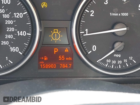 2009 BMW 3 Series 328i xDrive z VIN WBAPK53529A644875, wystawiony jako IAAI lot #42247084 z przebiegiem 158 903 mil mil oraz . Historia ofert i sprzedaży dostępna na DreamBid. Obrazek 15.