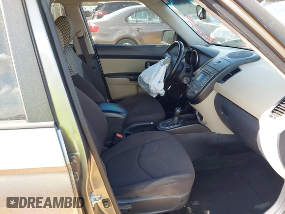 2013 Kia Soul + with VIN KNDJT2A61D7591186, listed as a IAAI auction lot 41962644 with 118,140 mi miles and . Bid and sale history available at DreamBid. Image 5.