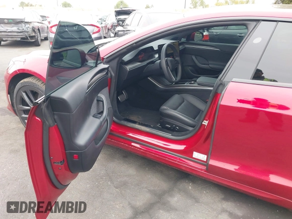 2023 Tesla Model S Plaid с VIN 5YJSA1E69PF510559, выставлен на аукционе IAAI как лот 42164885 с пробегом 28 200 миль миль и . История ставок и продаж доступна на DreamBid. Изображение 5.