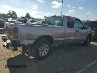 2000 GMC New Sierra 1500 SLE with VIN 2GTEC19T9Y1255052, listed as a Copart auction lot 83404594 with 215,996 mi miles and Salvage Title. Bid and sale history available at carsss.com. Image 3.
