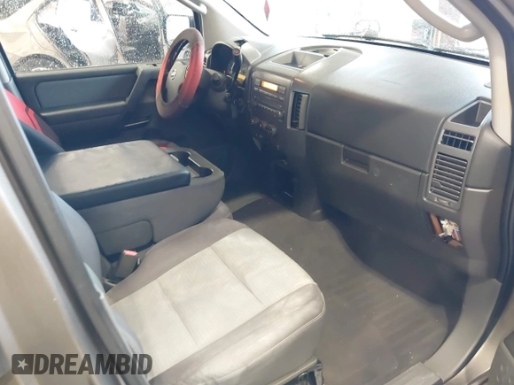 2007 Nissan Titan XE with VIN 1N6BA07A57N233449, listed as a IAAI auction lot 41381833 with 176,720 mi miles. Bid and sale history available at carsss.com. Image 5.