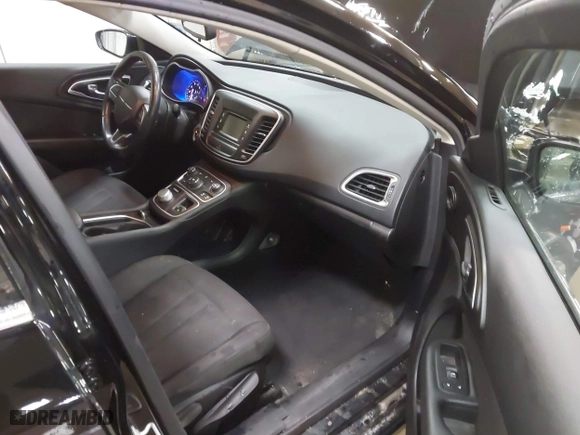 2015 Chrysler 200 Limited with VIN 1C3CCCAB9FN503886, listed as a IAAI auction lot 41584971 with 126,206 mi miles. Bid and sale history available at carsss.com. Image 5.