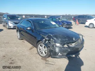 2011 Mercedes-Benz E-Class E 350 with VIN WDDKJ5GB7BF102508, listed as a IAAI auction lot 41685077 with 161,978 mi miles. Bid and sale history available at carsss.com. Image 1.