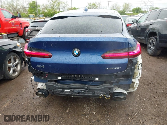 2023 BMW X4 xDrive30i z VIN 5UX33DT01P9P86340, wystawiony jako IAAI lot #42113558 z przebiegiem 27 226 mil mil oraz . Historia ofert i sprzedaży dostępna na DreamBid. Obrazek 17.