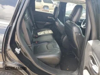 2019 Jeep Cherokee Limited with VIN 1C4PJLDX8KD313071, listed as a Copart auction lot 57780165 with 106,344 mi miles and Clean title. Bid and sale history available at DreamBid. Image 10.