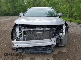 2022 Toyota RAV4 XLE with VIN 2T3R1RFV4NC307350, listed as a Copart auction lot 60890015 with 40,856 mi miles and Salvage title. Bid and sale history available at DreamBid. Image 5.