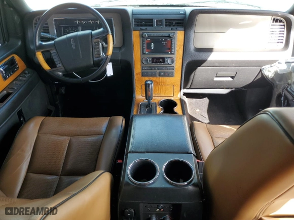 2014 Lincoln Navigator with VIN 5LMJJ2H55EEL05672, listed as a Copart auction lot 77603254 with 139,239 mi miles and Salvage Title. Bid and sale history available at carsss.com. Image 8.
