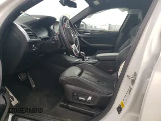 2021 BMW X4 M z VIN 5YMUJ0C01M9F02229, wystawiony jako Copart lot #50816634 z przebiegiem 28 562 mil mil oraz . Historia ofert i sprzedaży dostępna na DreamBid. Obrazek 7.