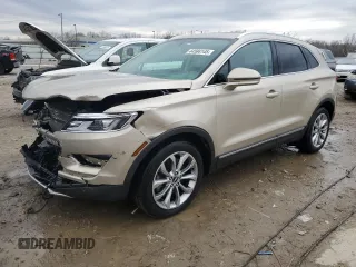 2017 Lincoln MKC Select z VIN 5LMTJ2DH4HUL46054, wystawiony jako Copart lot #44584145 z przebiegiem 68 796 mil mil oraz Nie do naprawy • Non repairable. Historia ofert i sprzedaży dostępna na DreamBid. Obrazek 1.