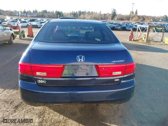 2005 Honda Accord Sdn DX with VIN 1HGCM56145A154194, listed as a IAAI auction lot 41539926 with NaN miles. Bid and sale history available at carsss.com. Image 16.