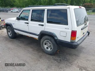 1998 Jeep Cherokee Sport z VIN 1J4FJ68SXWL243008, wystawiony jako IAAI lot #42411968 z przebiegiem 147 680 mil mil oraz . Historia ofert i sprzedaży dostępna na DreamBid. Obrazek 3.